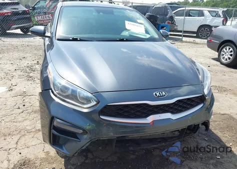 2020 Kia Forte Lxs из США, поврежденный, VIN 3KPF24AD7LE242194